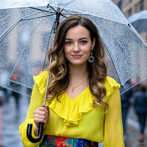 Lily H., 30, journalist