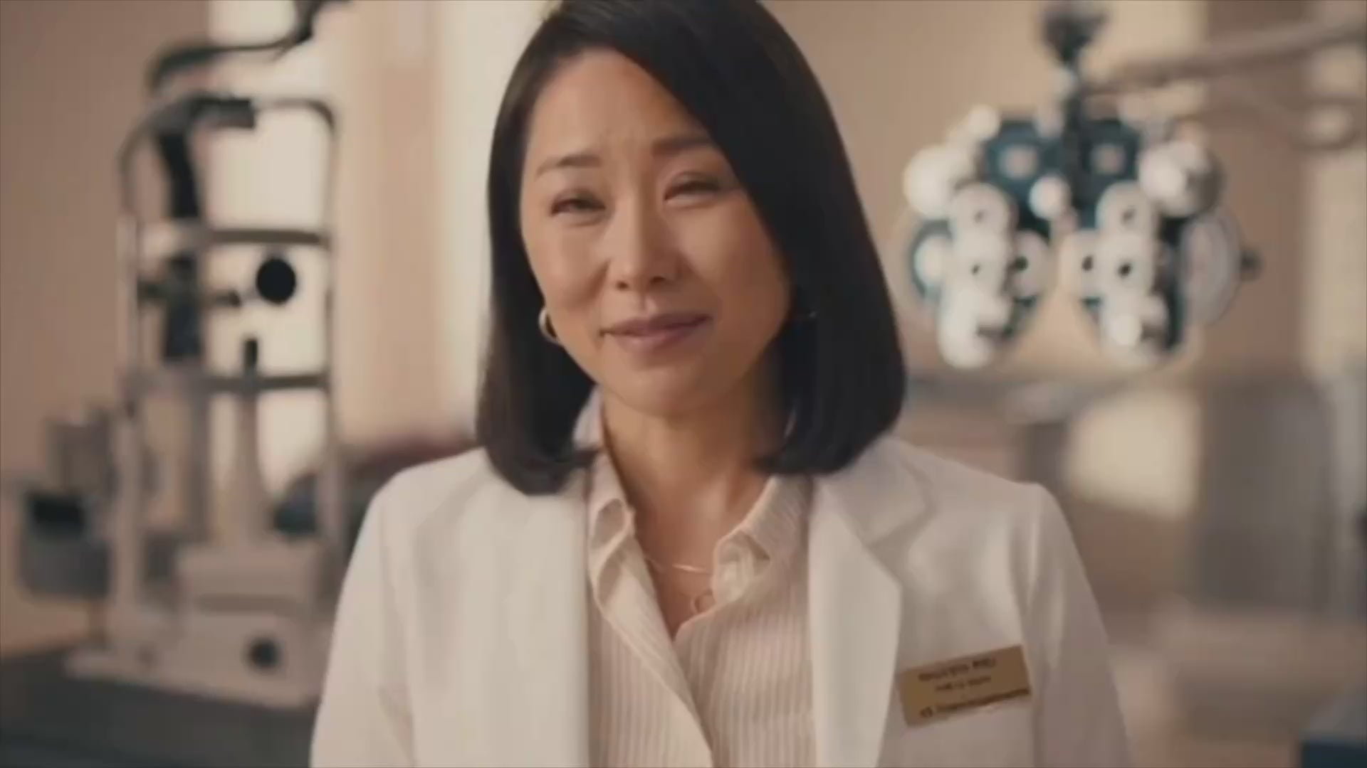Load video: Dr. Sarah Kim speaks about our massager EyeSpaVibe